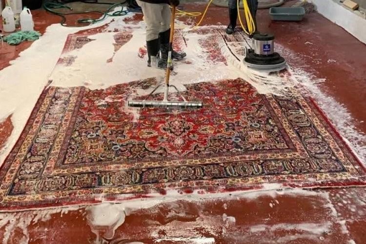 مراحل اجرای اعلا شویی فرش