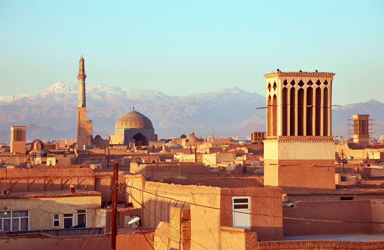 بیمه سفر؛ از دیگر نکات مهم خرید بلیط هواپیما یزد