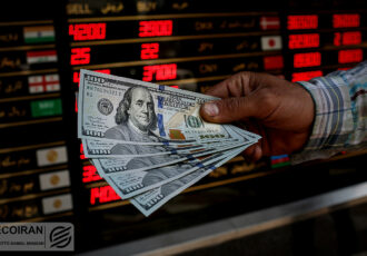 بررسی اثر استیضاح همتی  بر بازارها