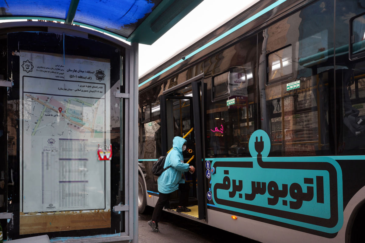 اتوبوس‌های برقی در راه تهران؛ بدقولی‌های داخلی ادامه دارد