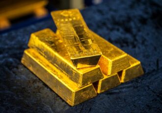 ساعت مهم در معاملات صندوق‌های طلا / اثر «دوشنبه سیاه» بر بورس تهران
