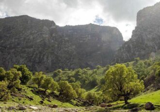 کشف معدن گمشده سنگ‌های کاخ داریوش در آبدانان ایلام