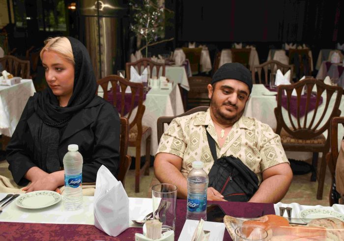 بی‌حوصلگی مرموز شایان سجادی در هتل لاله؛ اختلافات پنهان یا ناخرسندی از دعوت دکتر یزدانی؟