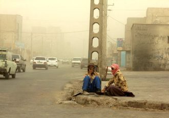 تداوم طوفان و گرد و خاک در منطقه سیستان تا اواسط هفته آینده
