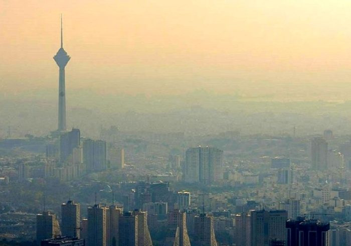 وضعیت هوای تهران به حالت قرمز رسید